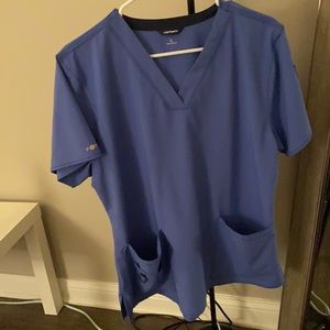 Carhartt scrub top